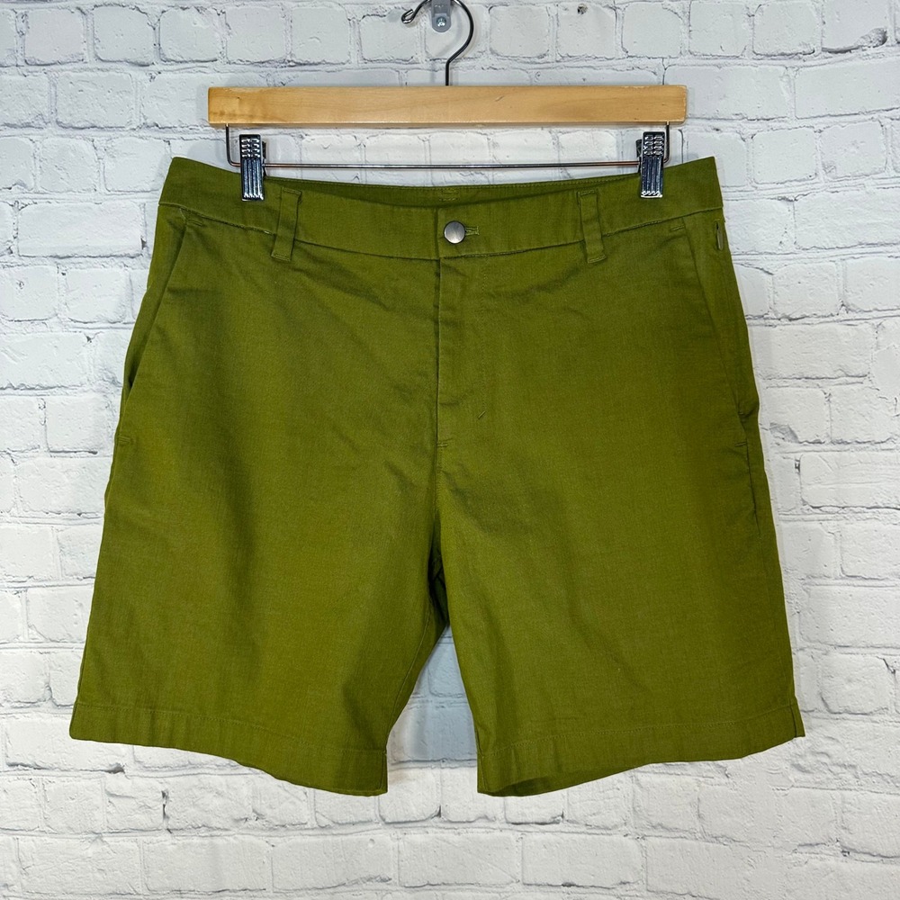 Lululemon Commission Short Classic Fit 7 Olive Green LM7AUDS Mens 33